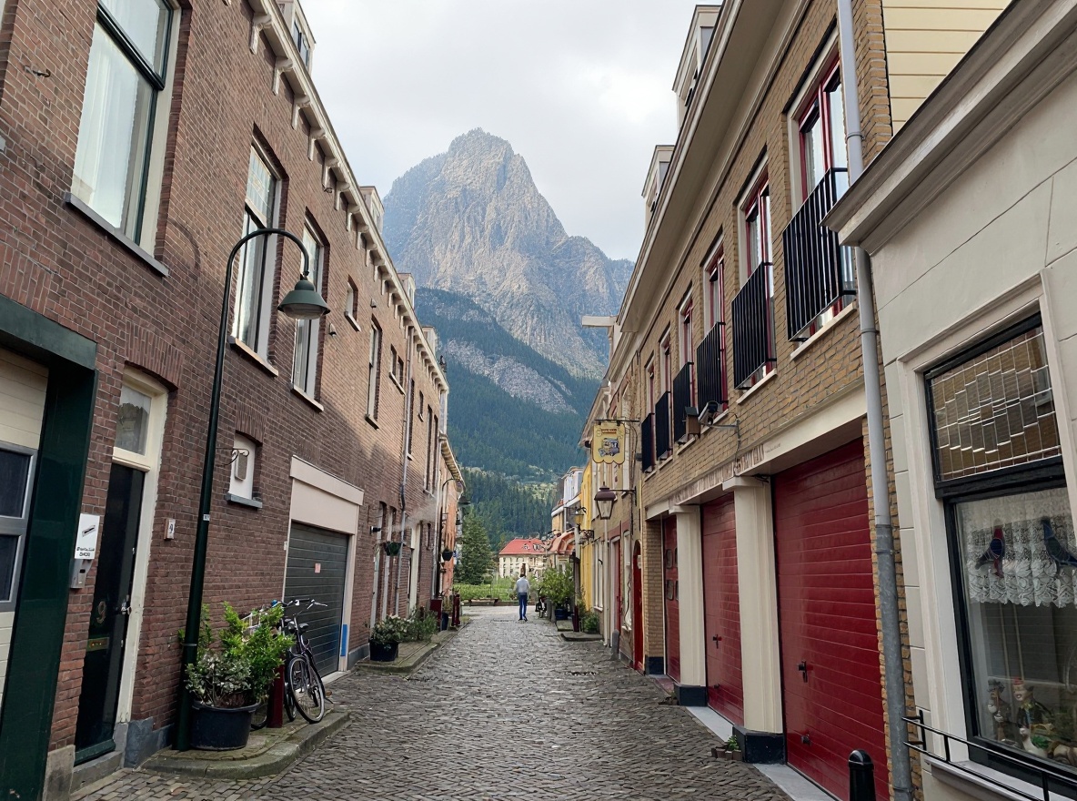 Original urban photo